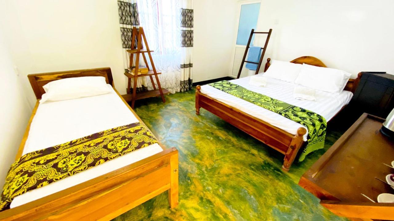 Madiha Surf House Lanka Hotel Matara Exterior foto